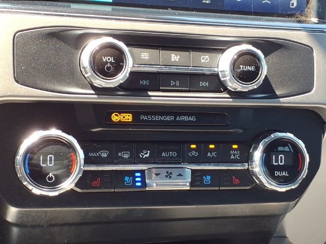 2022 Ford F-350 LARIAT