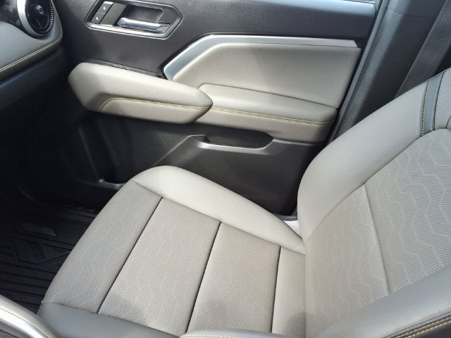 2023 Chevrolet Colorado ZR2 - Photo 15