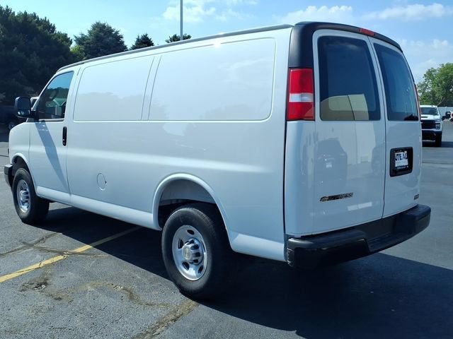 2026 Chevrolet Express Cargo WT