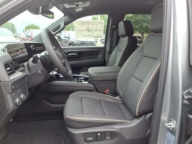 2026 Chevrolet Tahoe Premier - Photo 18