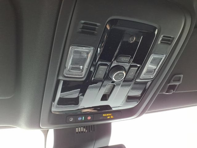 2026 Chevrolet Tahoe Premier - Photo 25