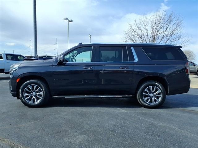 2023 Chevrolet Suburban LT