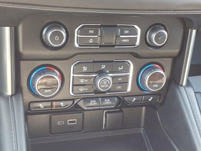 2023 Chevrolet Suburban LT