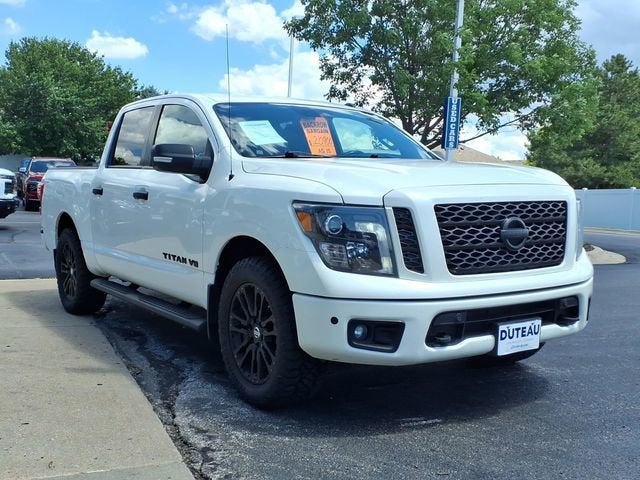 2019 Nissan TITAN SV