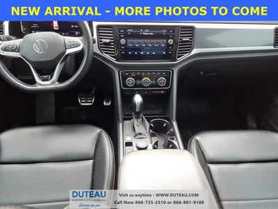 2022 Volkswagen Atlas 3.6L V6 SEL R-Line Black