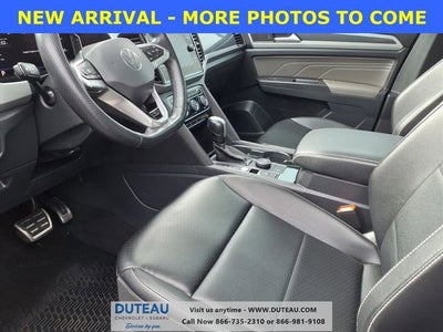 2022 Volkswagen Atlas 3.6L V6 SEL R-Line Black