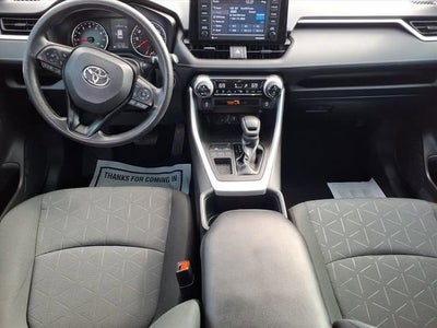 2022 Toyota RAV4 XLE