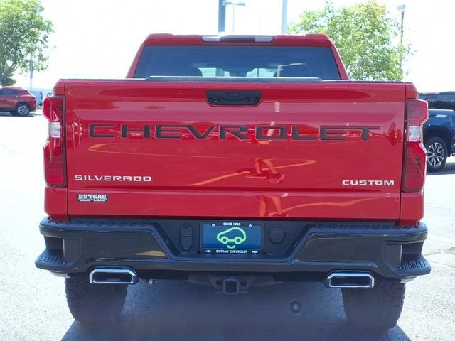 2022 Chevrolet Silverado 1500 Custom Trail Boss