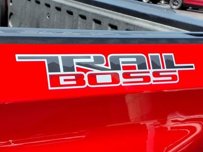 2022 Chevrolet Silverado 1500 Custom Trail Boss