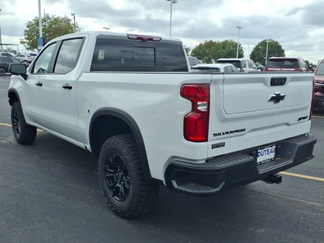 2026 Chevrolet Silverado 1500 ZR2 - Photo 9