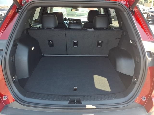 2027 Chevrolet Equinox LT - Photo 10