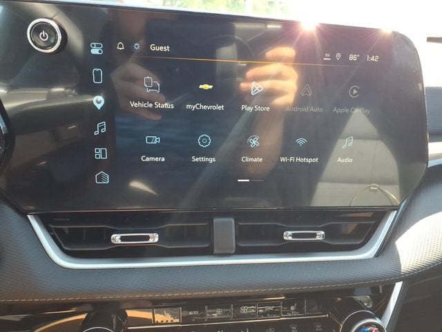 2027 Chevrolet Equinox LT - Photo 19