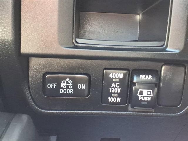 2017 Toyota Tacoma SR5 V6