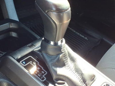 2017 Toyota Tacoma SR5 V6