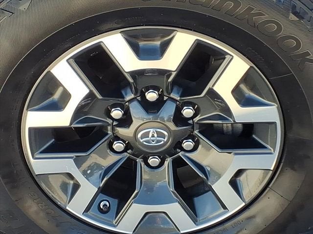 2017 Toyota Tacoma SR5 V6