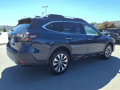 2025 Subaru Outback Touring
