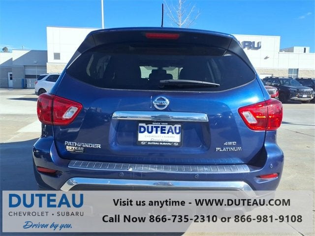 2017 Nissan Pathfinder Platinum