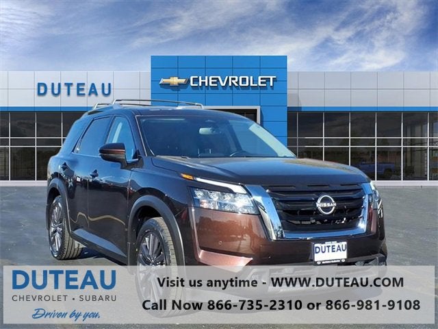 2022 Nissan Pathfinder SL