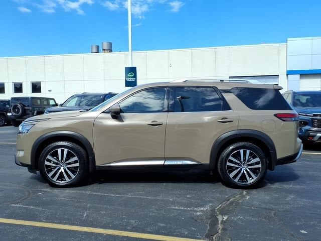 2023 Nissan Pathfinder Platinum 4WD