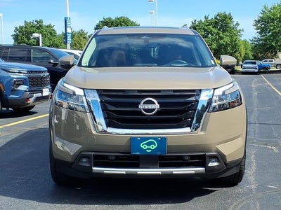 2023 Nissan Pathfinder Platinum 4WD