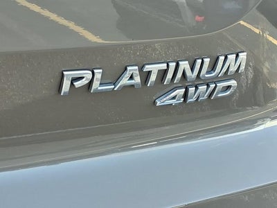 2023 Nissan Pathfinder Platinum 4WD