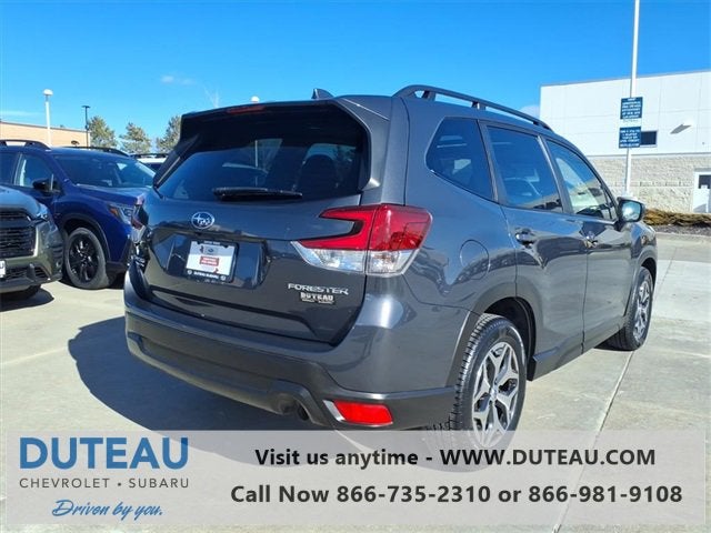 2023 Subaru Forester Premium