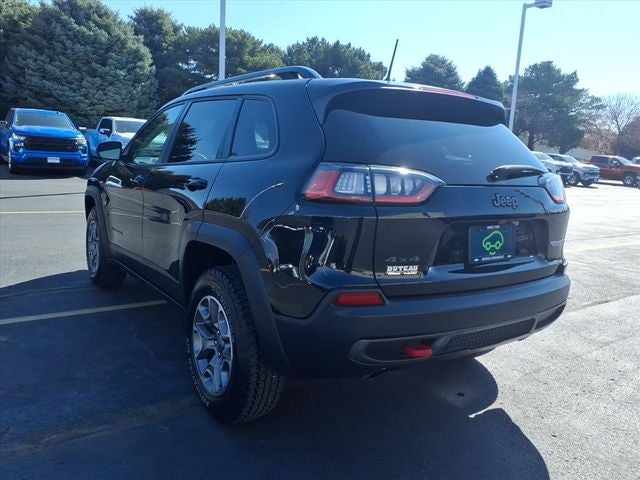 2022 Jeep Cherokee Trailhawk