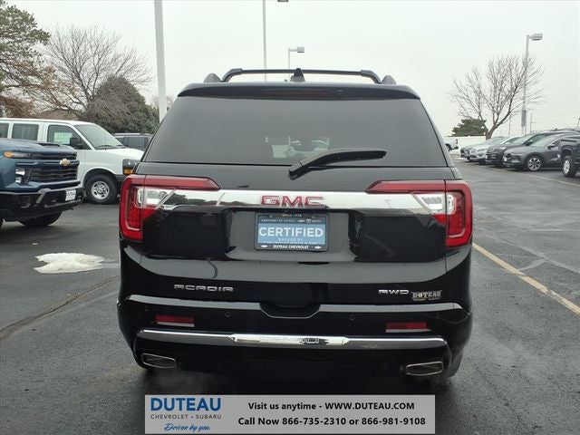 2023 GMC Acadia Denali