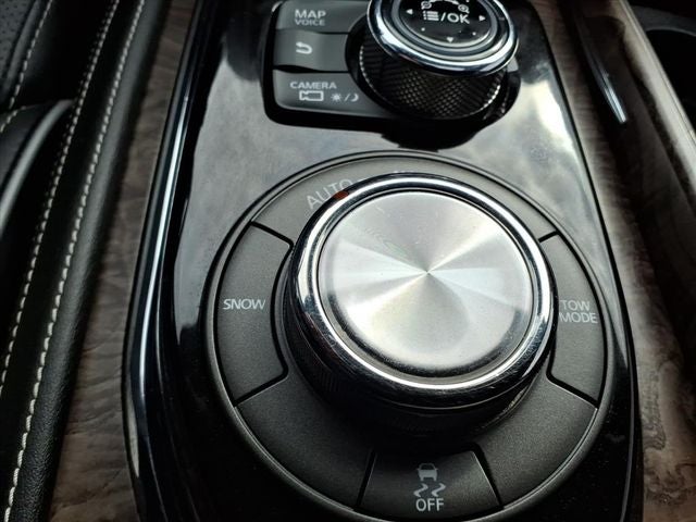 2021 INFINITI QX80 Premium Select
